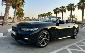 BMW 420i Convertible 2025 photo 1