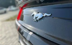 Ford Mustang Convertible 2023 photo 5