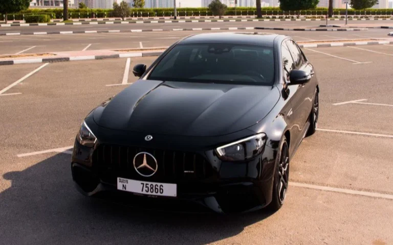 Mercedes-AMG E63 S 2023 للإيجار في دبي