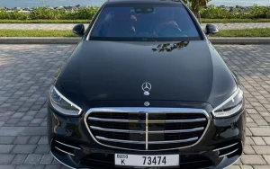 Mercedes-Benz S500 2024 Foto 3