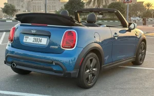 Mini Cooper Convertible 2024 photo 4