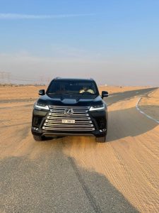 Lexus LX600 2023 صورة 4