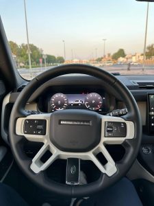 Land Rover Defender 110 2024 photo 8