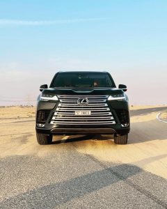Lexus LX600 2023 صورة 1