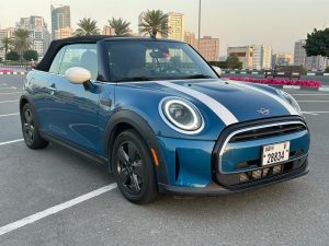 Mini Cooper Convertible 2024 صورة 7