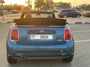 Mini Cooper Convertible 2024 صورة 4