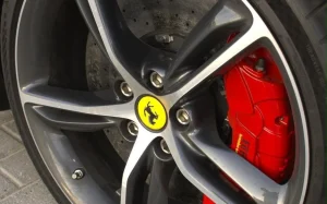 Ferrari 296 GTB 2025 photo 8