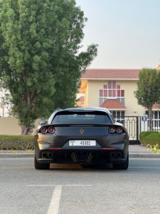 Ferrari GTC4 Lusso 2025 photo 11