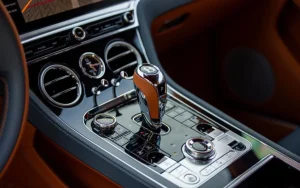 Bentley Continental GT 2024 图片 4