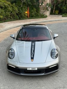 Porsche 911 Carrera Silver 2025 photo 2