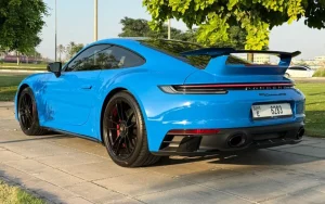 Porsche 911 Carrera 4 GTS 2025 (blue / Black) 2025 photo 4