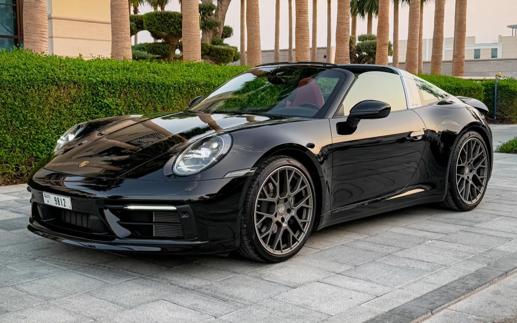 Porsche 911 Targa 2025 for rent in Dubai
