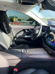 Mercedes-Benz E350 2025 photo 14