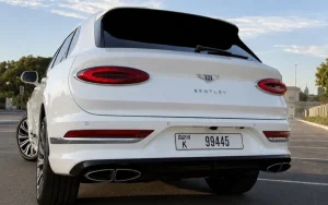 Bentley Bentayga 2024 photo 3