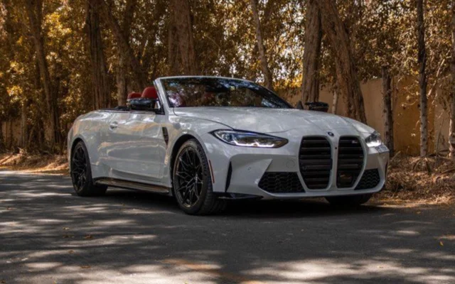 BMW M4 Competition Convertible 2025 للإيجار في دبي