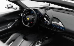 Ferrari SF90 Spider 2024 صورة 3