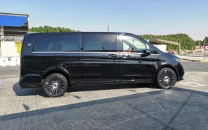 Mercedes-Maybach V-Class 2024 صورة 2