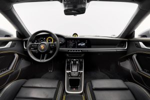 Porsche 911 Turbo S 2025 photo 3