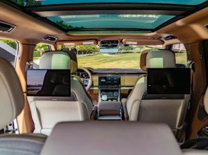 Range Rover Vogue SV 2025 photo 7