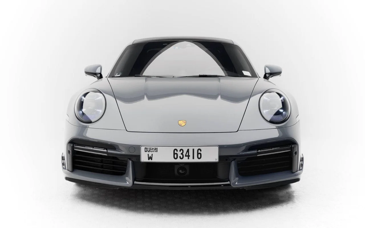 Porsche 911 Turbo S 2025 للإيجار في دبي