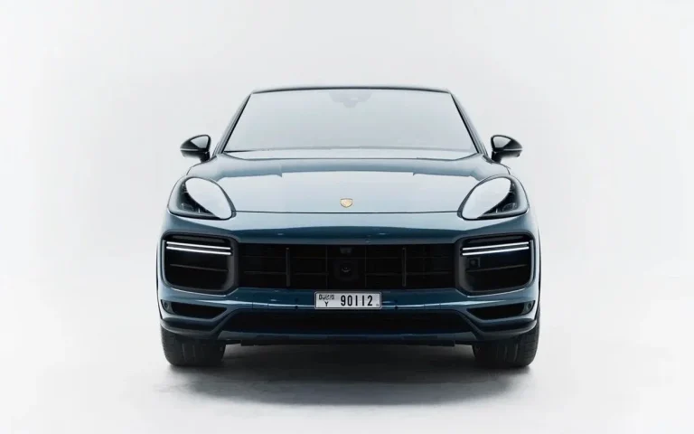 Porsche Cayenne Turbo GT 2025 للإيجار في دبي