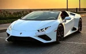 Lamborghini Huracan EVO Spyder White 2022 photo 1