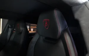 Lamborghini Urus Yellow 2024 photo 6