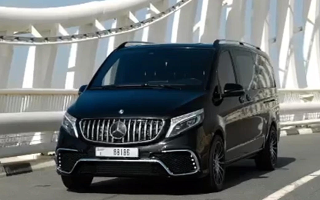 Mercedes V-Class Falcon Edition 2024 in black, front three-quarter view