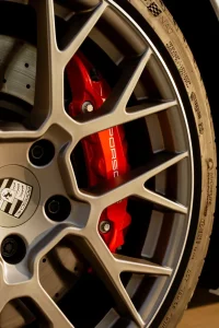 Porsche 911 Carrera 4S White 2026 图片 9