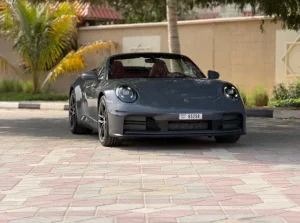 Porsche 911 Carrera Cabriolet 2026 photo 2