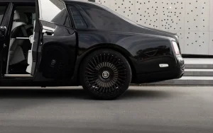 Rolls-Royce Phantom 2024 صورة 7