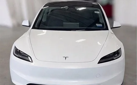 Tesla Model 3 2024 for rent in Dubai